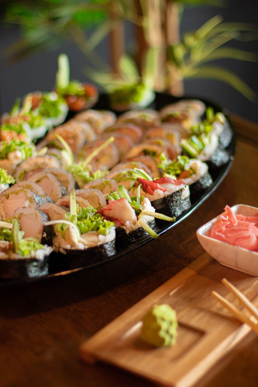 Čerstvý tanier sushi Sushivaro